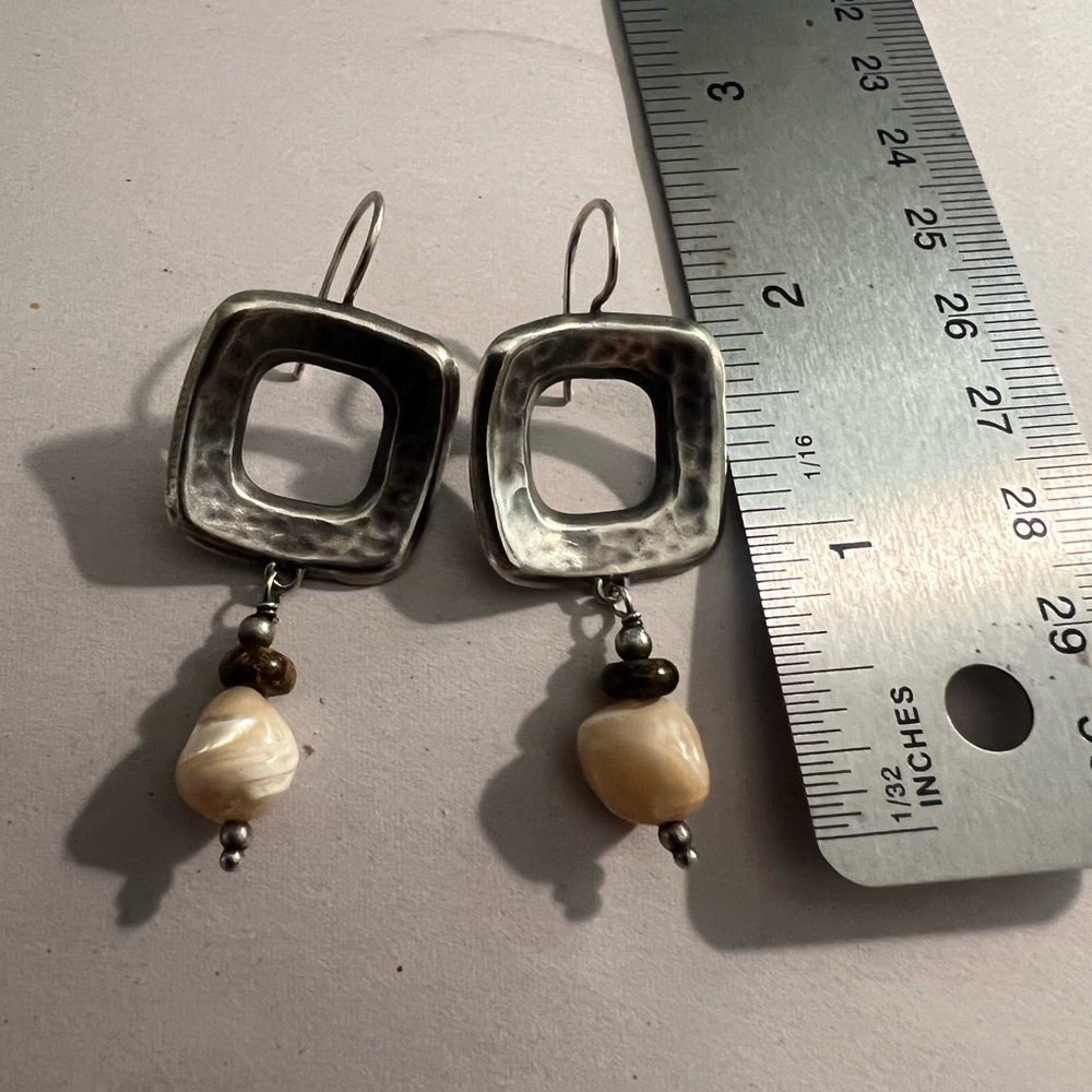 Silpada Square Hammered Sterling Silver, Pearl & Bronzite Accents on Wires - Picture 4 of 5